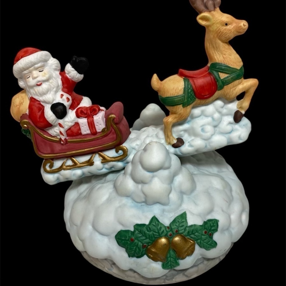 Vintage SANTA CLAUS Is Coming To Town Music‎ Box Sled Reindeer Teeter Totter